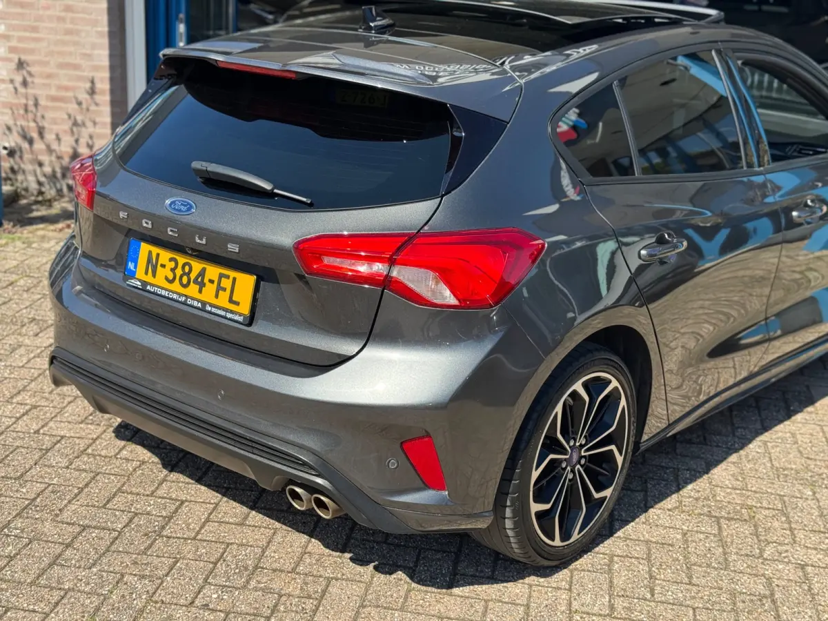 1.5 EcoBoost ST Line X 2021 PANO AUT NAVI NAP