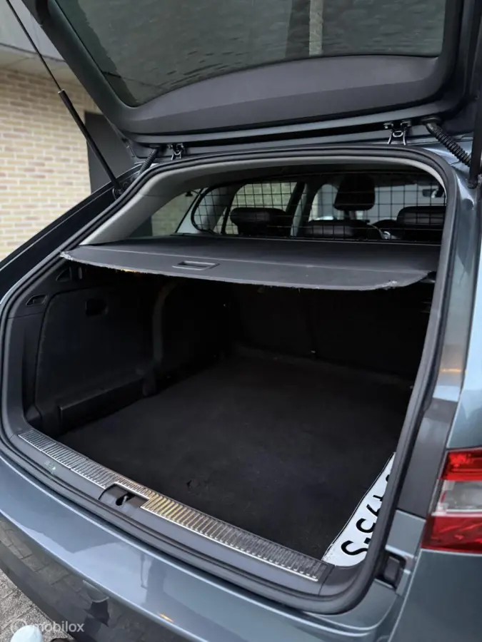 1.6 TDI Active Business|Navi|leer|2017