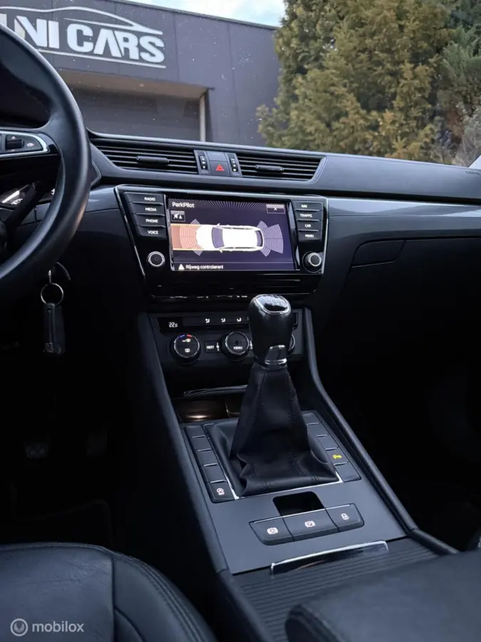 1.6 TDI Active Business|Navi|leer|2017