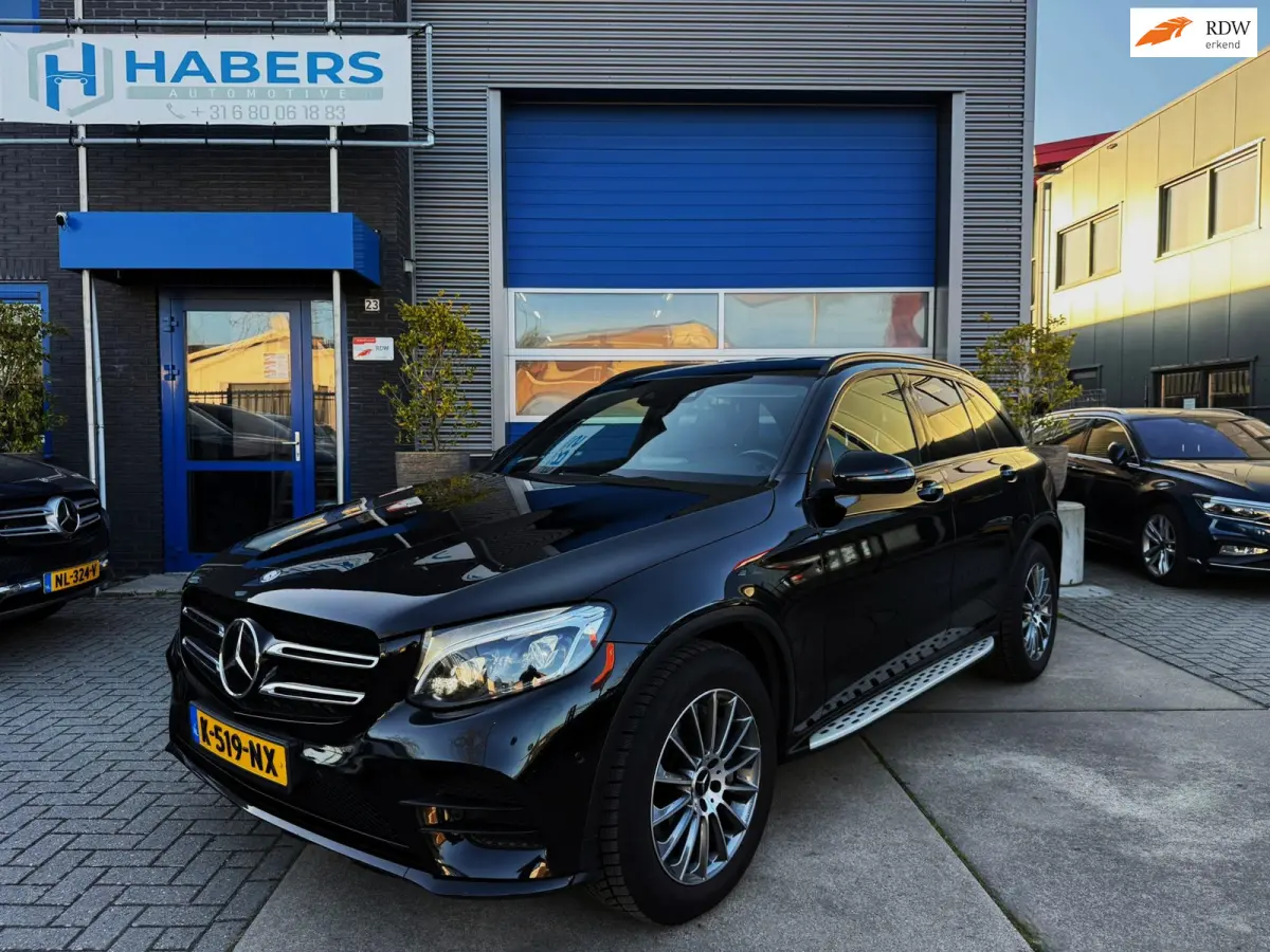 250 4MATIC Edition1|Full Led|211PK|Navi|Adaptive Cruise|AMG-Pakket|Leder|StoelVW|Lane Assist|Flippers|PDC
