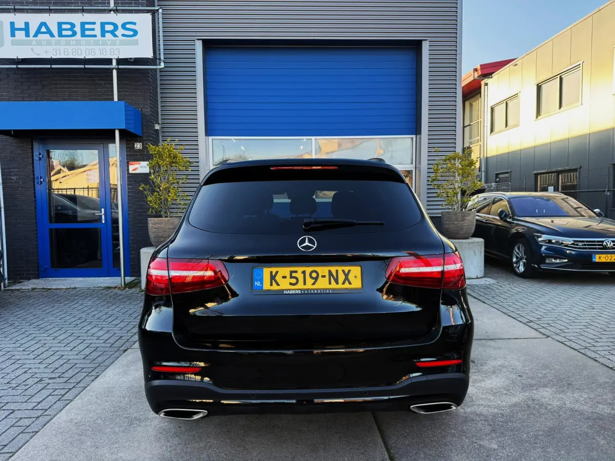 250 4MATIC Edition1|Full Led|211PK|Navi|Adaptive Cruise|AMG-Pakket|Leder|StoelVW|Lane Assist|Flippers|PDC