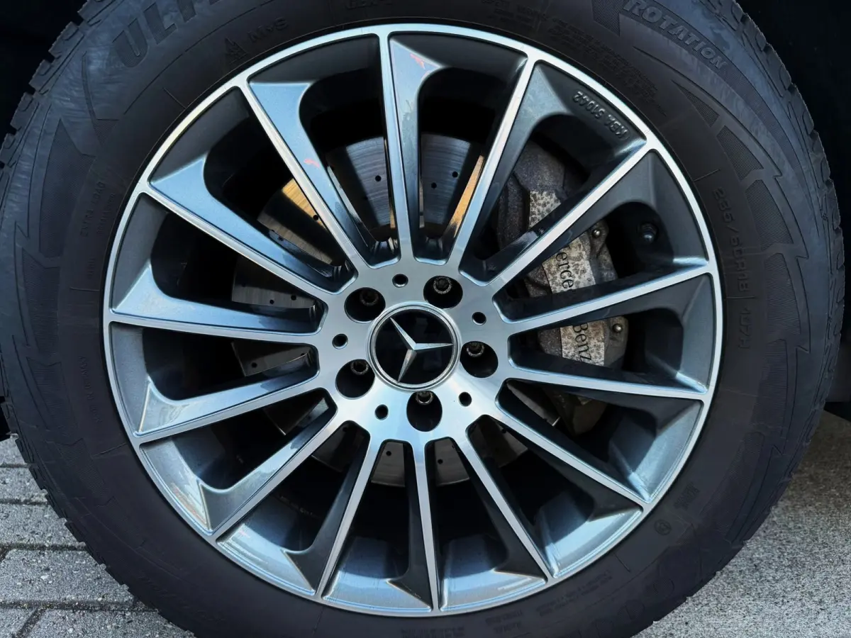 250 4MATIC Edition1|Full Led|211PK|Navi|Adaptive Cruise|AMG-Pakket|Leder|StoelVW|Lane Assist|Flippers|PDC