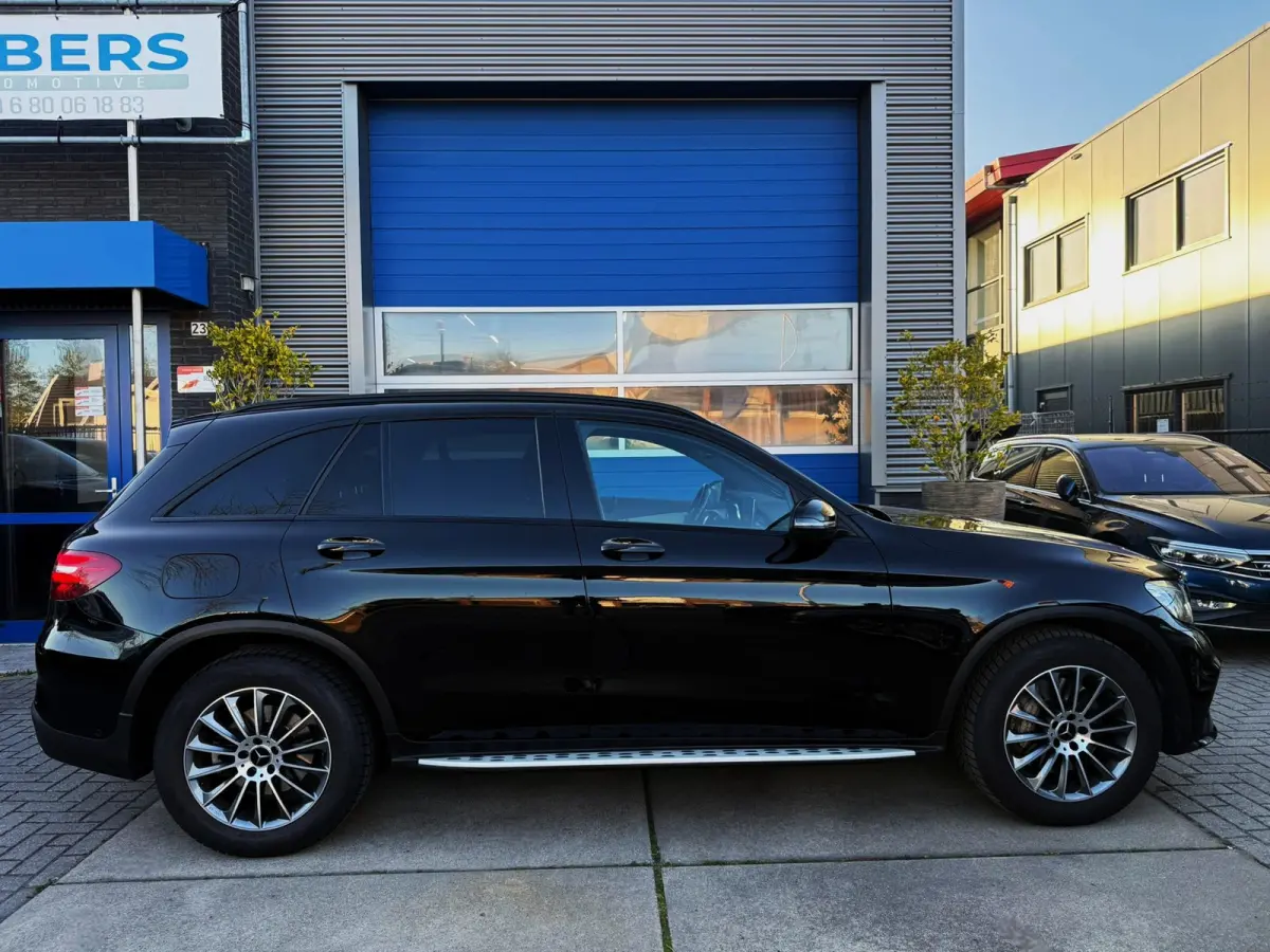 250 4MATIC Edition1|Full Led|211PK|Navi|Adaptive Cruise|AMG-Pakket|Leder|StoelVW|Lane Assist|Flippers|PDC