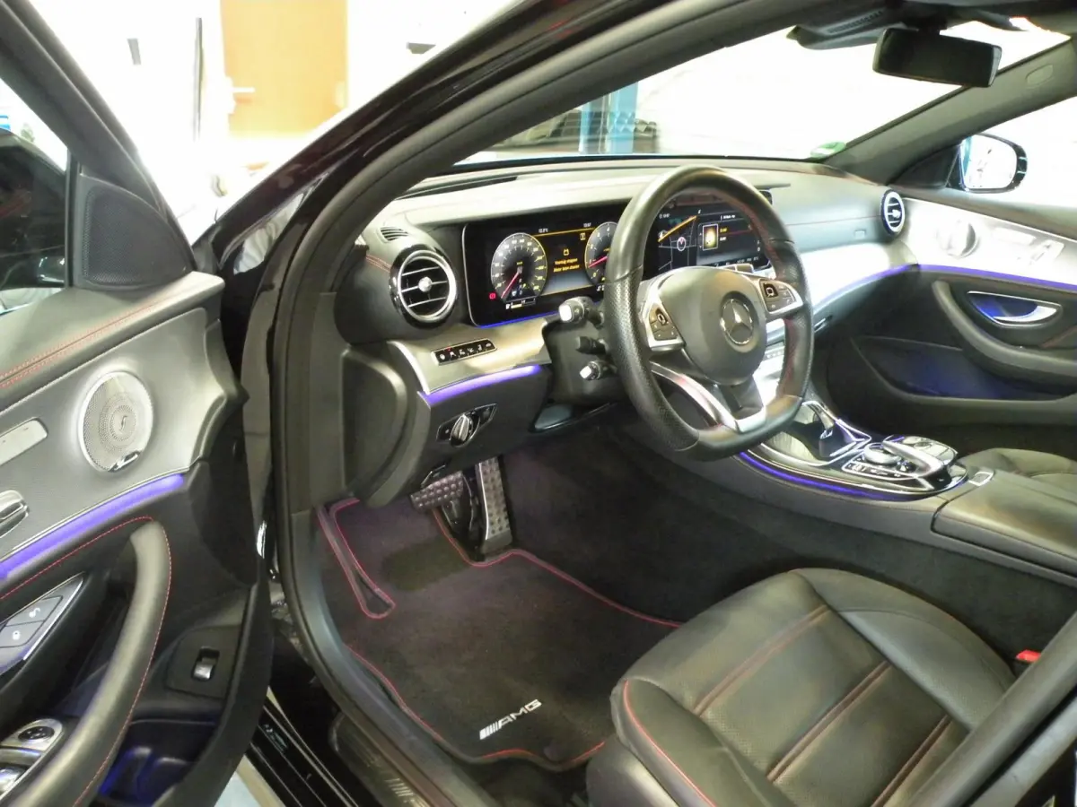 43 AMG 4MATIC Premium Plus