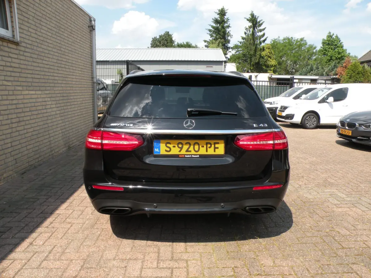 43 AMG 4MATIC Premium Plus
