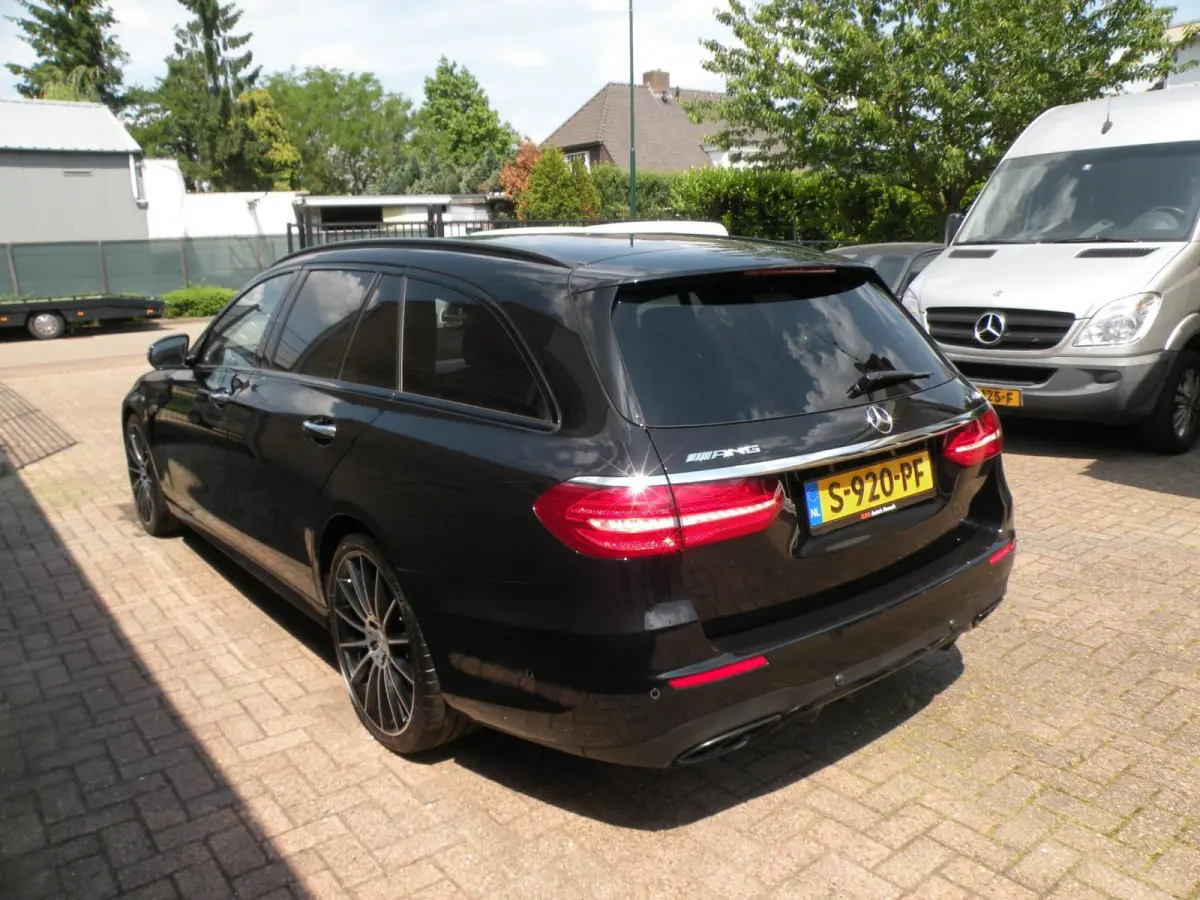 43 AMG 4MATIC Premium Plus