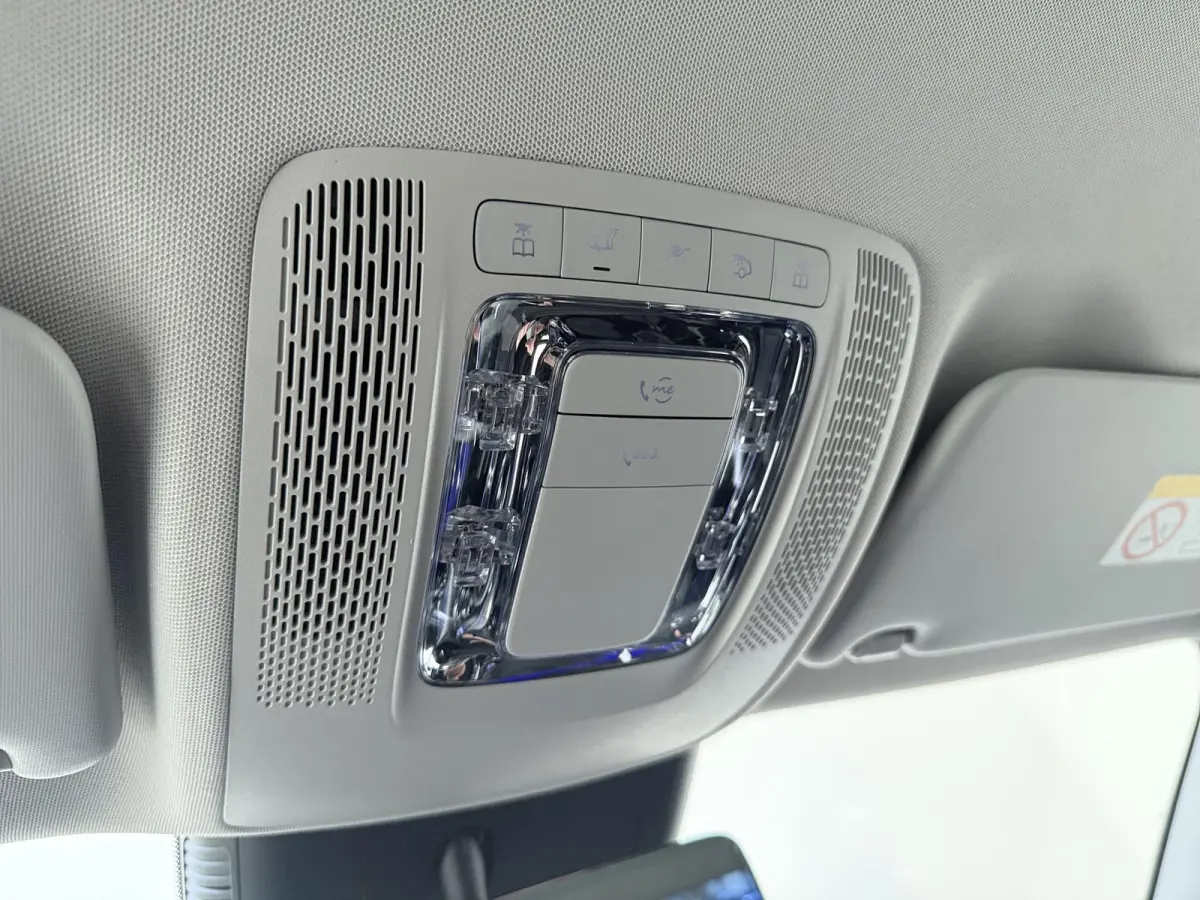 250 e Luxury-Line / Winter Pakket / Sfeerverlichting / 360Graden-Camera /