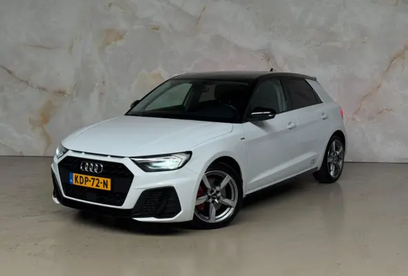 40 TFSI S Line / LED / DSG /