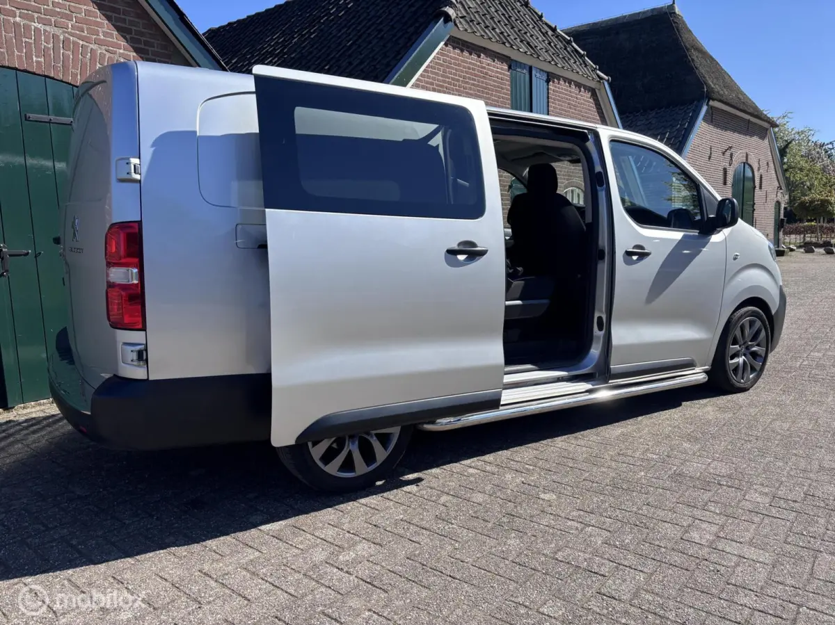 Bestel 231C 2.0 BlueHDI DC 120 Premium