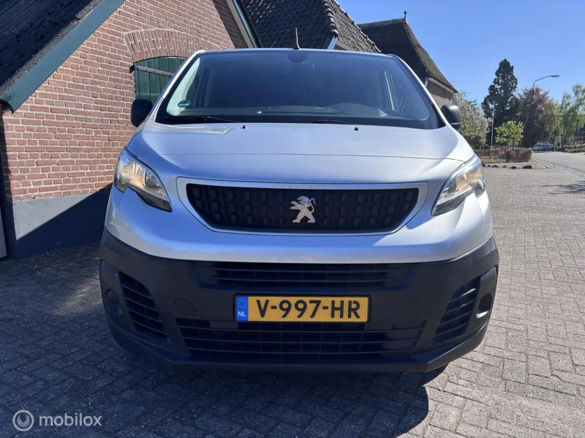 Bestel 231C 2.0 BlueHDI DC 120 Premium