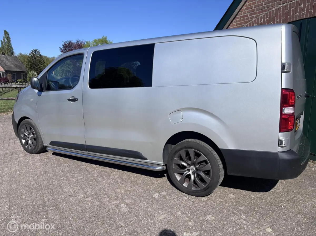 Bestel 231C 2.0 BlueHDI DC 120 Premium