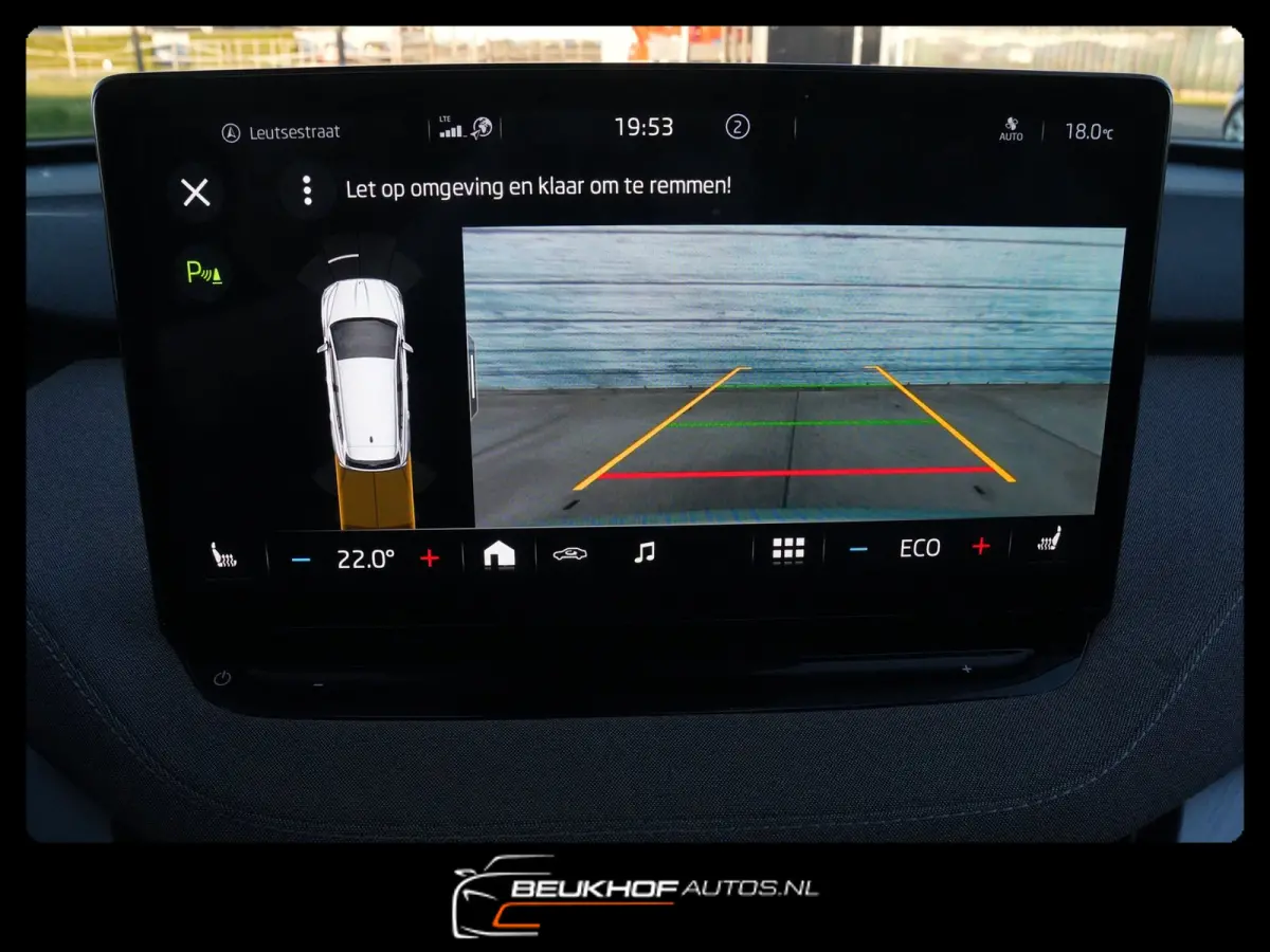 60 Carplay Navi Pano Leer Camera Soh 93.5%.