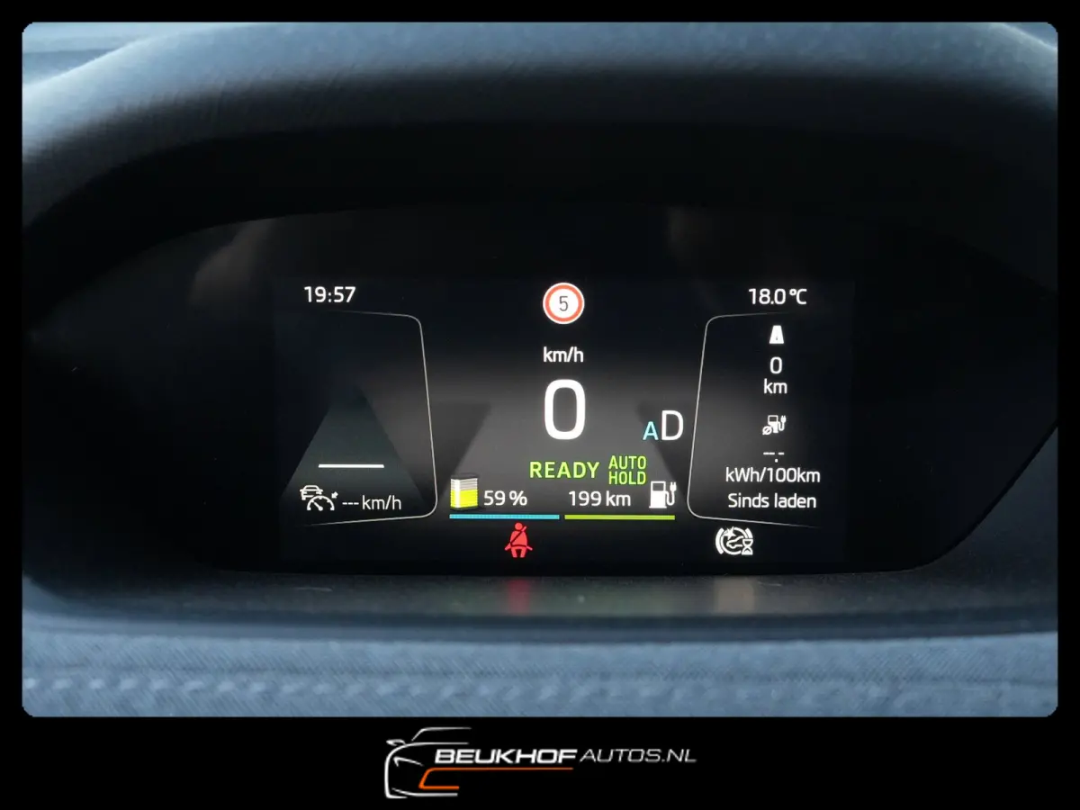 60 Carplay Navi Pano Leer Camera Soh 93.5%.