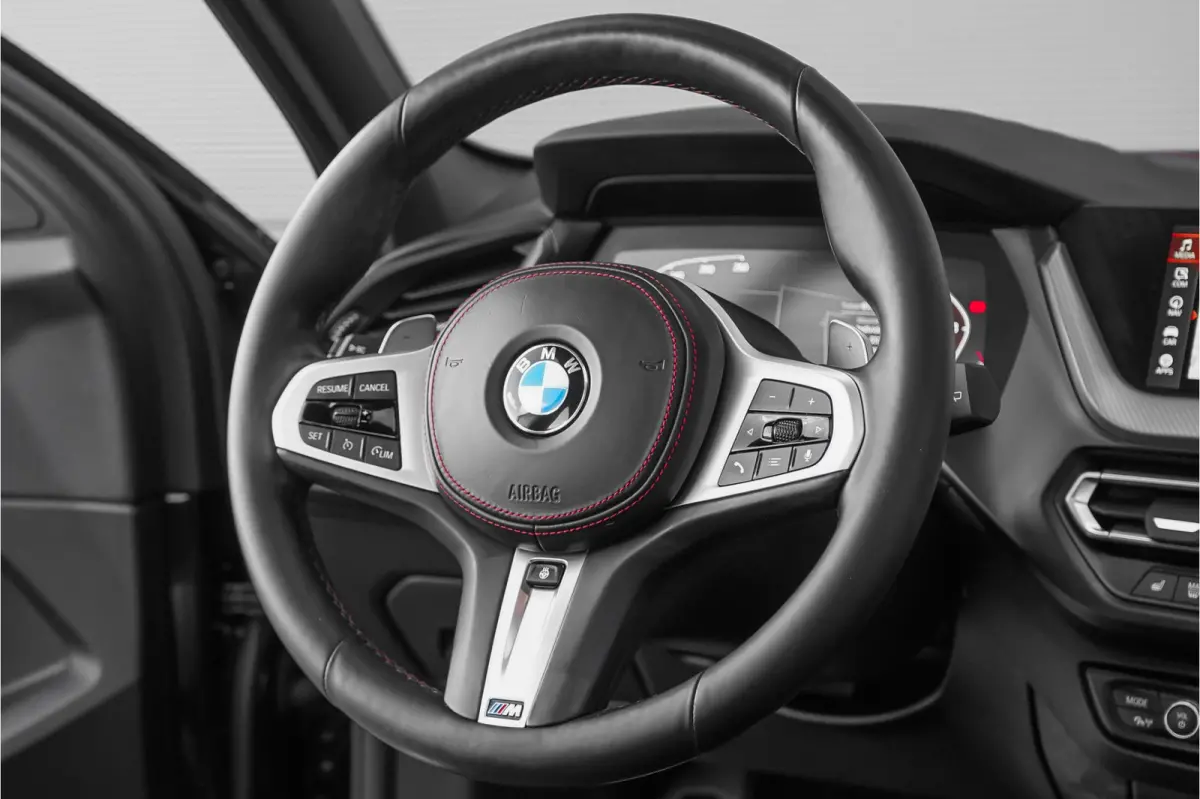 128ti High Executive M-Sport Pano M-Stoel Leder Camera HiFi