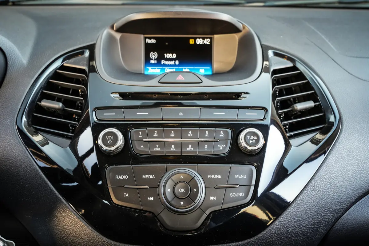 1.2 Trend | Airco | Elektr. ramen | Cruise control | Org. NL | 1e Eig. | 34dkm | Metallic Lak | PDC |
