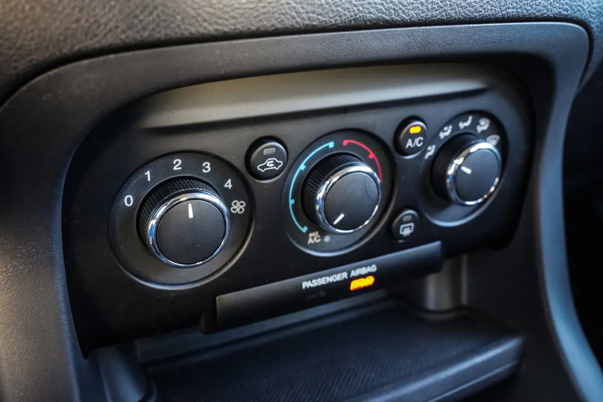 1.2 Trend | Airco | Elektr. ramen | Cruise control | Org. NL | 1e Eig. | 34dkm | Metallic Lak | PDC |