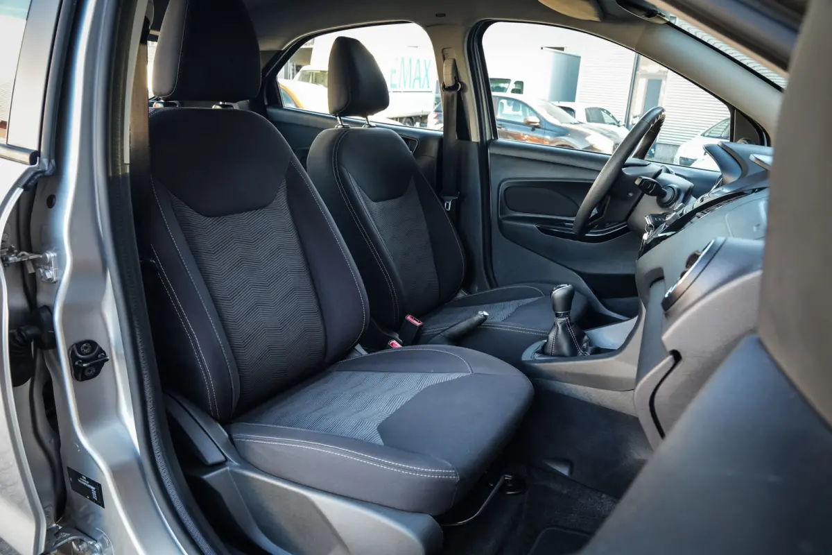 1.2 Trend | Airco | Elektr. ramen | Cruise control | Org. NL | 1e Eig. | 34dkm | Metallic Lak | PDC |