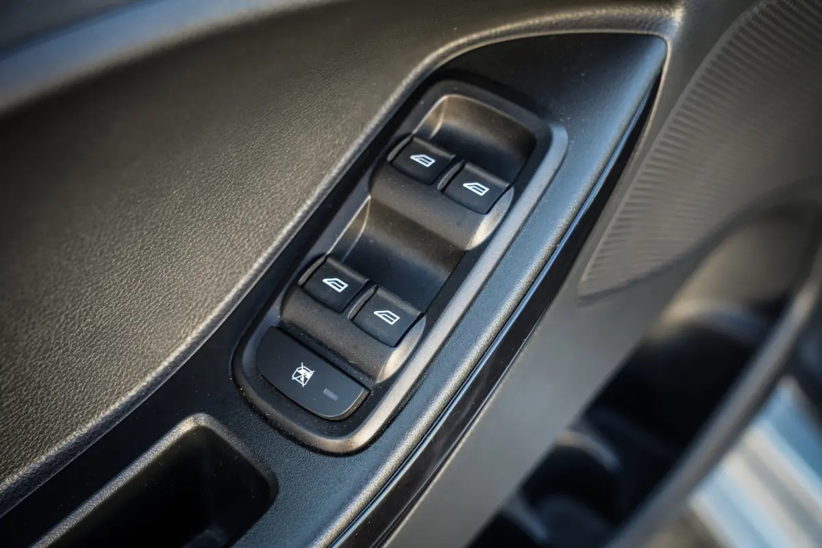 1.2 Trend | Airco | Elektr. ramen | Cruise control | Org. NL | 1e Eig. | 34dkm | Metallic Lak | PDC |