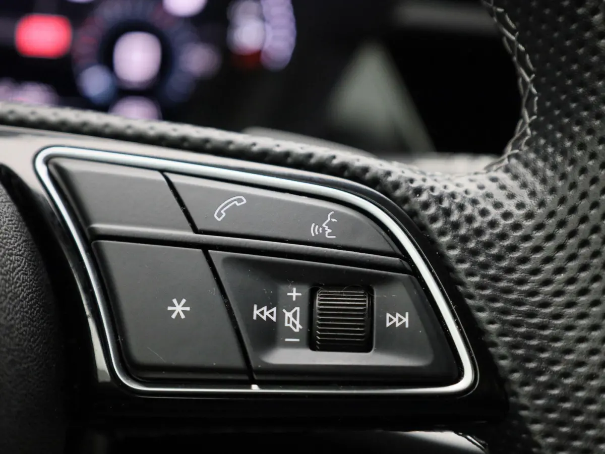 30 TFSI S edition 110 PK | S-Line | Automaat | Navigatie | Apple Carplay & Android Auto | Climate control | Digitale Cockpit | Sportstoelen |