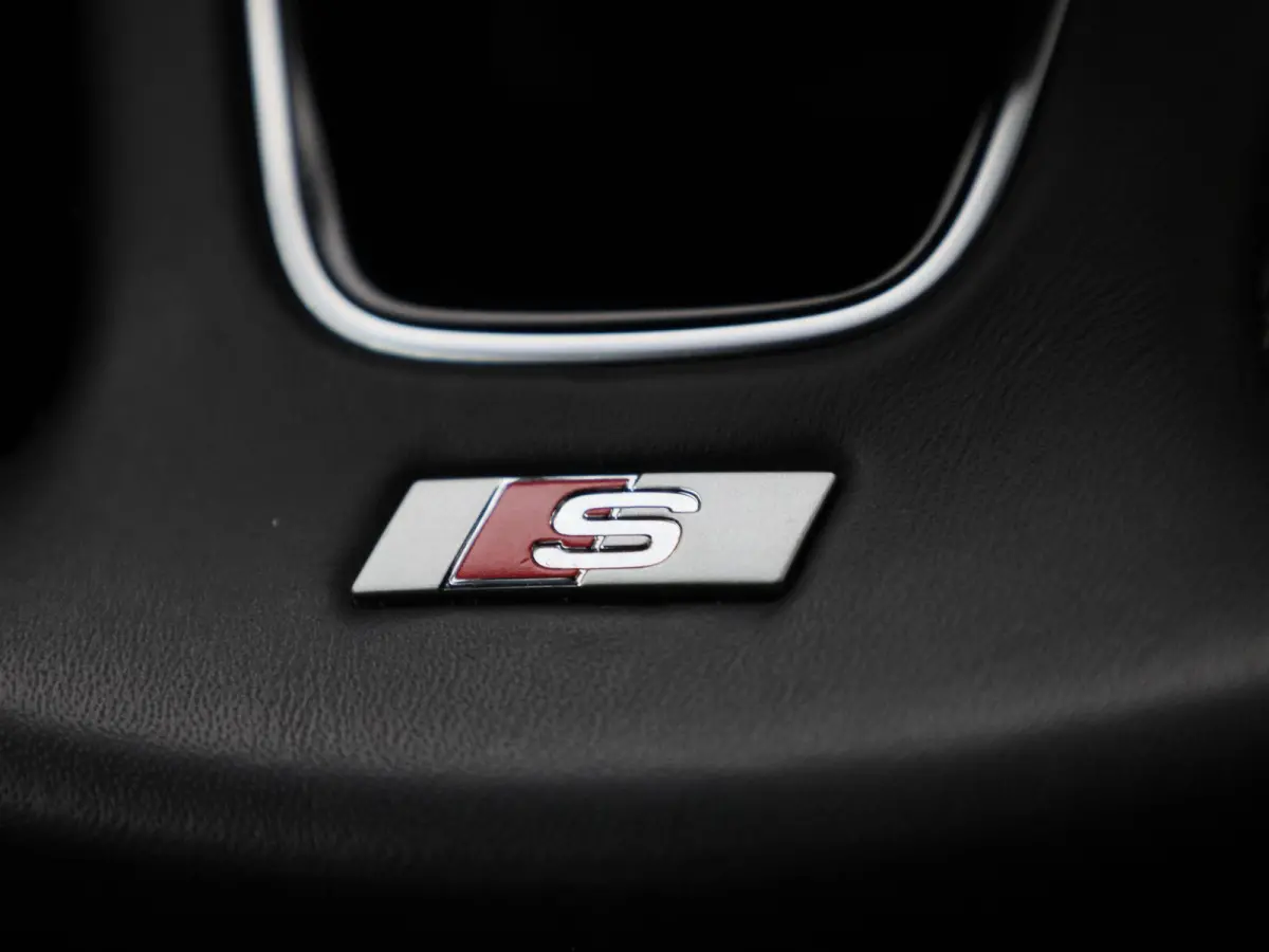 30 TFSI S edition 110 PK | S-Line | Automaat | Navigatie | Apple Carplay & Android Auto | Climate control | Digitale Cockpit | Sportstoelen |