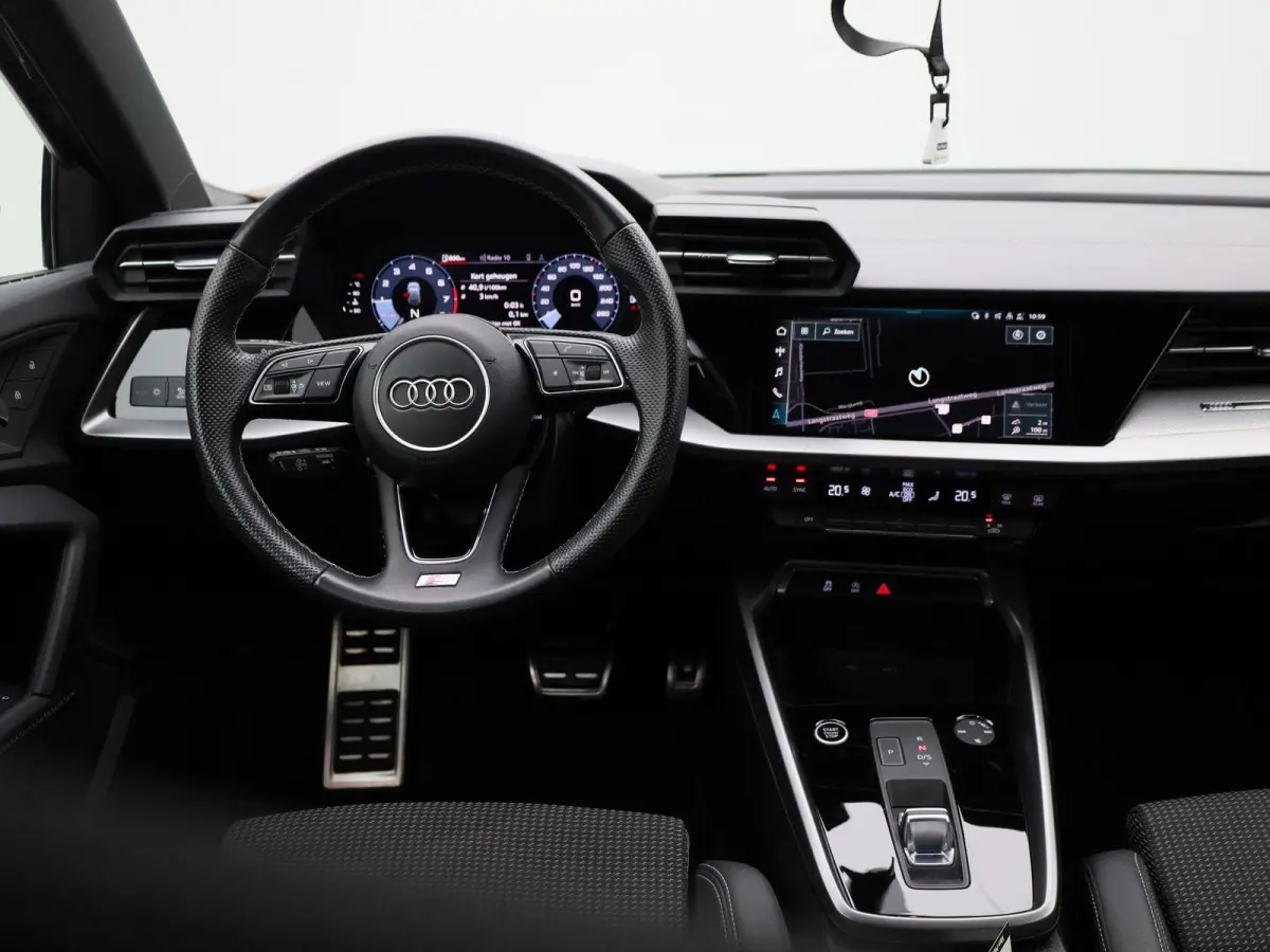 30 TFSI S edition 110 PK | S-Line | Automaat | Navigatie | Apple Carplay & Android Auto | Climate control | Digitale Cockpit | Sportstoelen |