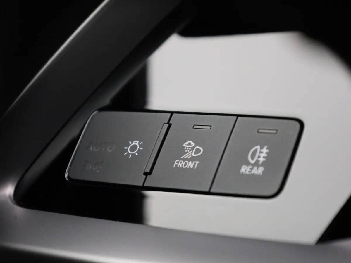30 TFSI S edition 110 PK | S-Line | Automaat | Navigatie | Apple Carplay & Android Auto | Climate control | Digitale Cockpit | Sportstoelen |