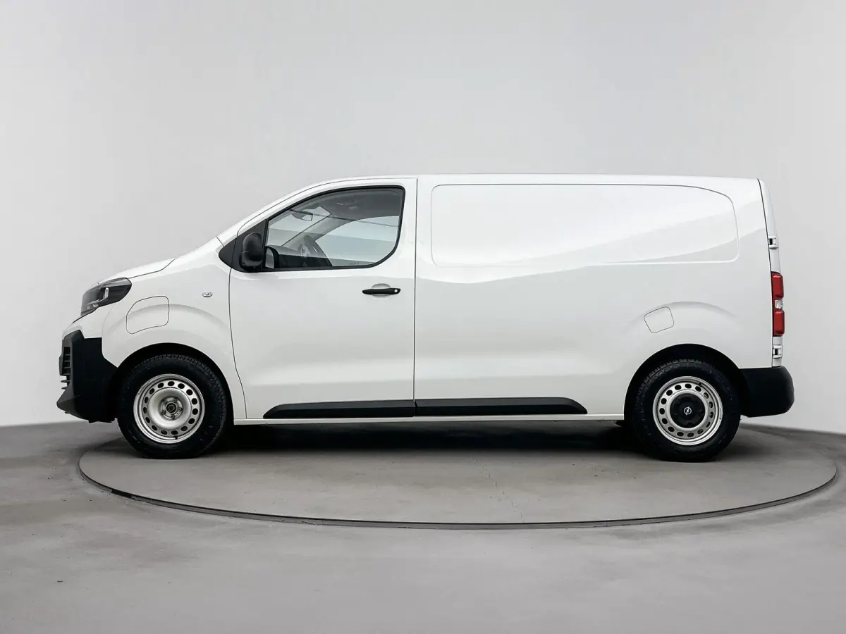 Electric L2 136pk 75 kWh Automaat | ACCU 97% | Camera | 3- Persoons | Draadlos Carplay | Navigatie