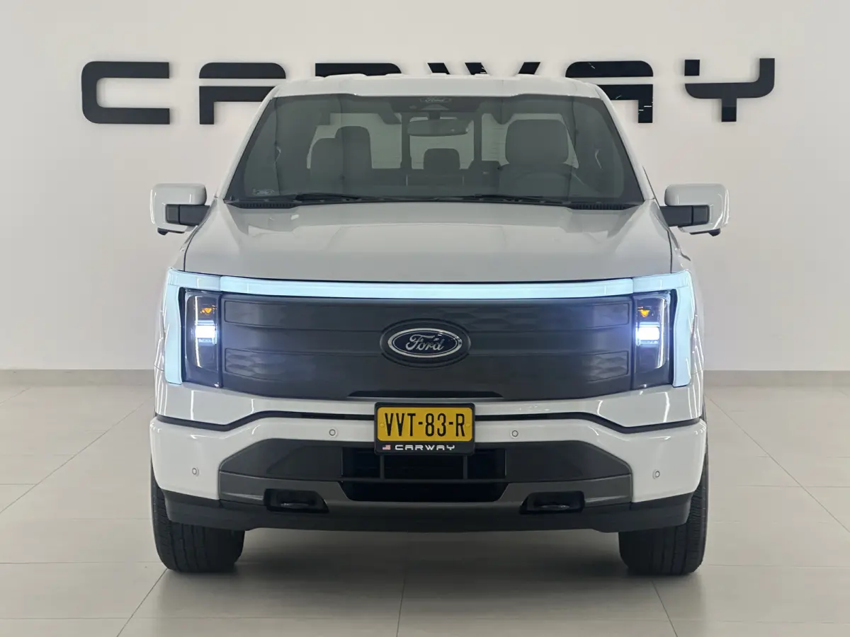 F-150 LIGHTNING Lariat