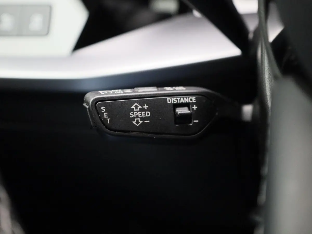 30 TFSI S edition 110 PK | S-line | Automaat | Navigatie | Apple Carplay | Android Auto | Cruise Control | Lichtmetalen velgen |