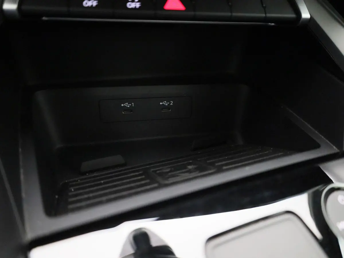 30 TFSI S edition 110 PK | S-line | Automaat | Navigatie | Apple Carplay | Android Auto | Cruise Control | Lichtmetalen velgen |
