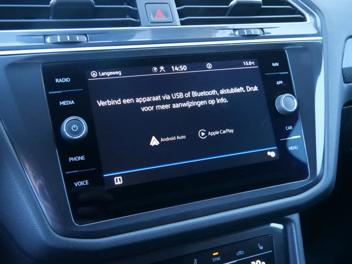 1.5 TSI R-Line Business 150 Pk Automaat Navi / DAB / Apple Carplay / Camera's / 19 inch
