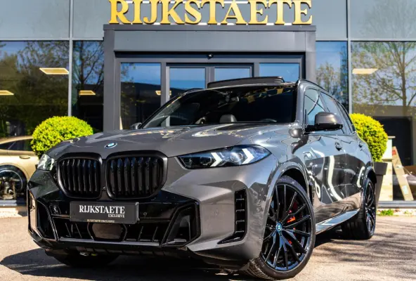 xDrive50e M-Sport PRO|PANO|H&K|360|HEAD-UP|DRAVITGRAU