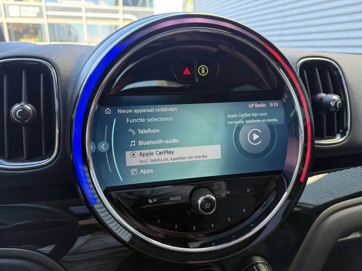 2.0 Cooper SE ALL4 Pano/H&K/Camera/Apple