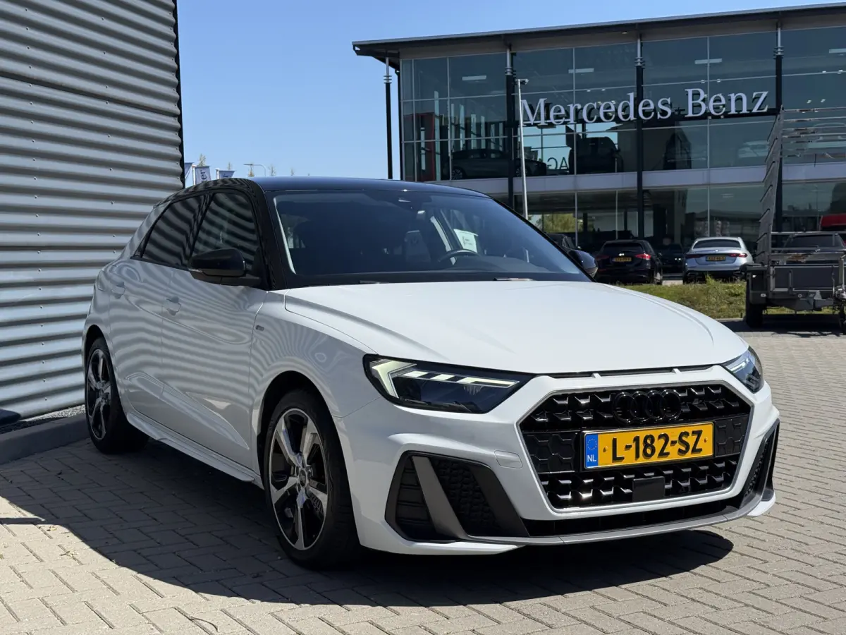30 TFSI S-LINE Matrix LED/Apple