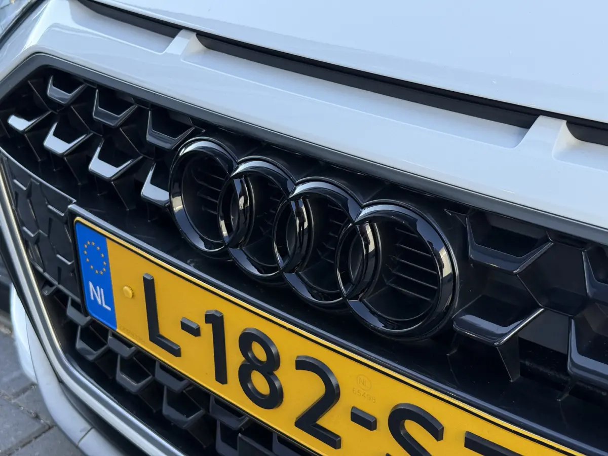 30 TFSI S-LINE Matrix LED/Apple