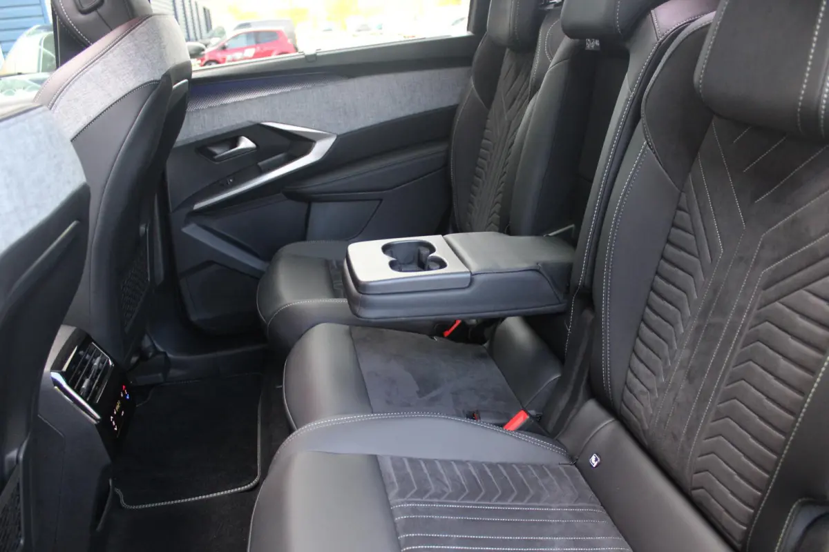 LAUNCH EDITION GT 325PK Dual Motor 73 kWh | PANORAMA SCHUIF / KANTELDAK | LEDEREN BEKLEDING NAPPA | ELEKTRISCH VERSTELBARE VOOR STOELEN, MET GEHEUGENFUNCTIE OP BESTUURDERSSTOEL | STOEL VERWA