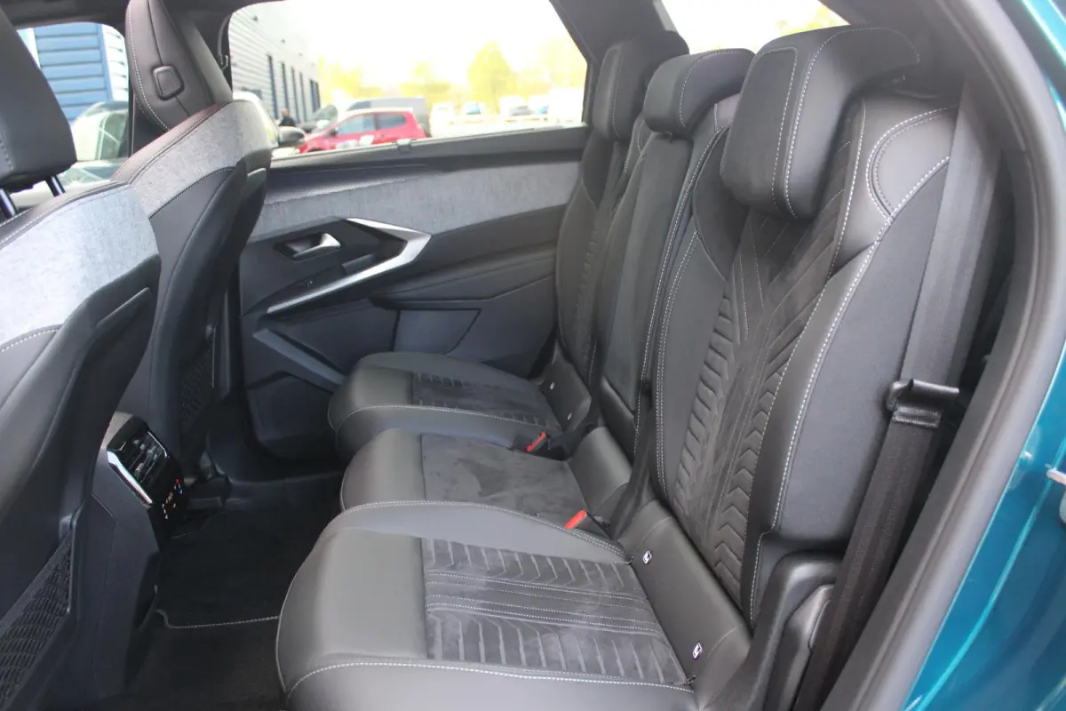 LAUNCH EDITION GT 325PK Dual Motor 73 kWh | PANORAMA SCHUIF / KANTELDAK | LEDEREN BEKLEDING NAPPA | ELEKTRISCH VERSTELBARE VOOR STOELEN, MET GEHEUGENFUNCTIE OP BESTUURDERSSTOEL | STOEL VERWA