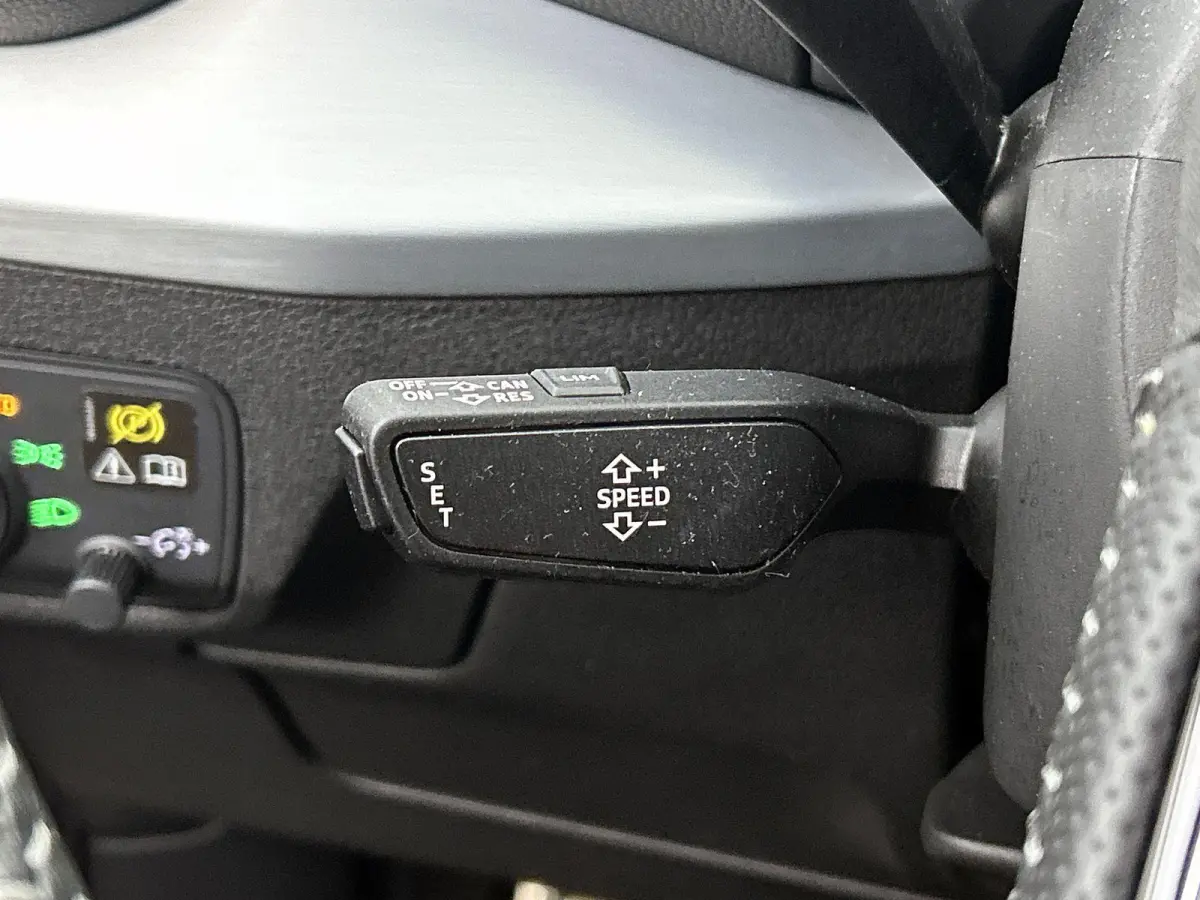 1.0 TFSI Sport Pro Line S 116 PK | S-Line | Navigatie | Climate Control | Lichtmetalen velgen | Parkeersensoren achter | Cruise Control |
