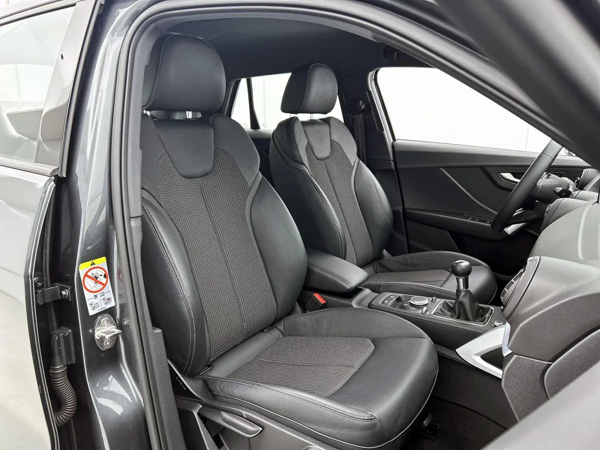 1.0 TFSI Sport Pro Line S 116 PK | S-Line | Navigatie | Climate Control | Lichtmetalen velgen | Parkeersensoren achter | Cruise Control |