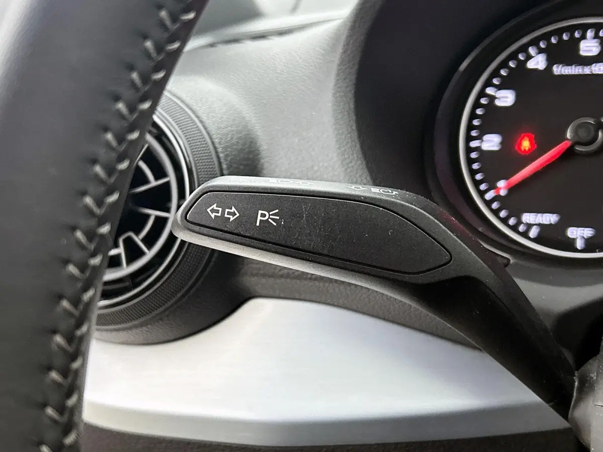1.0 TFSI Sport Pro Line S 116 PK | S-Line | Navigatie | Climate Control | Lichtmetalen velgen | Parkeersensoren achter | Cruise Control |