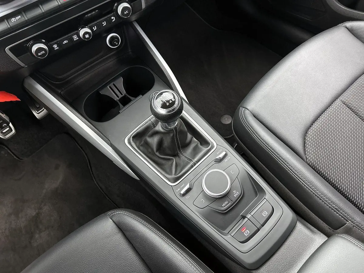 1.0 TFSI Sport Pro Line S 116 PK | S-Line | Navigatie | Climate Control | Lichtmetalen velgen | Parkeersensoren achter | Cruise Control |