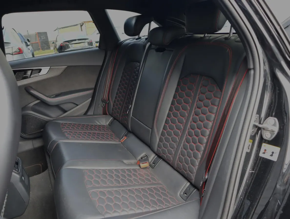 2.9 TFSI RS 4 quattro | Keramisch | RS dynamic | Bang & Olufsen 3D | HUD | ACC