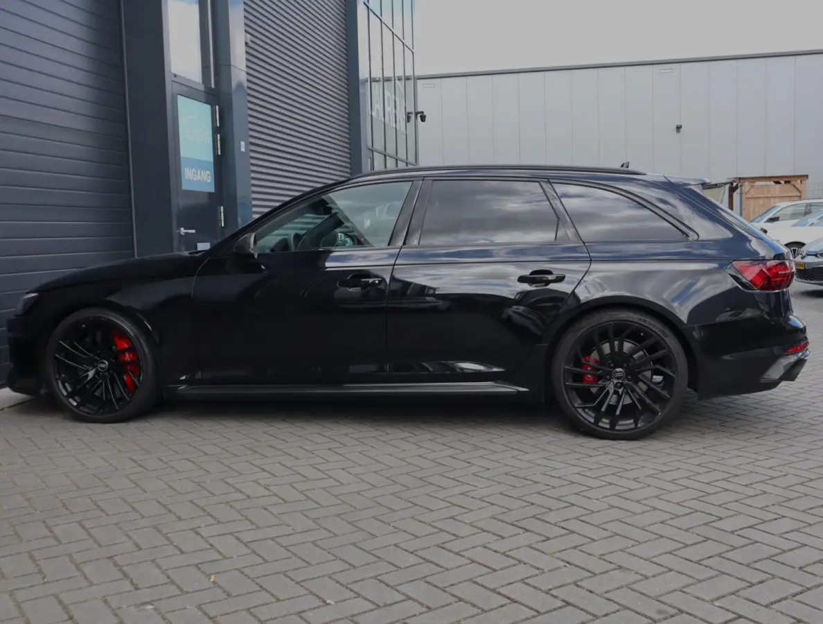 2.9 TFSI RS 4 quattro | Keramisch | RS dynamic | Bang & Olufsen 3D | HUD | ACC