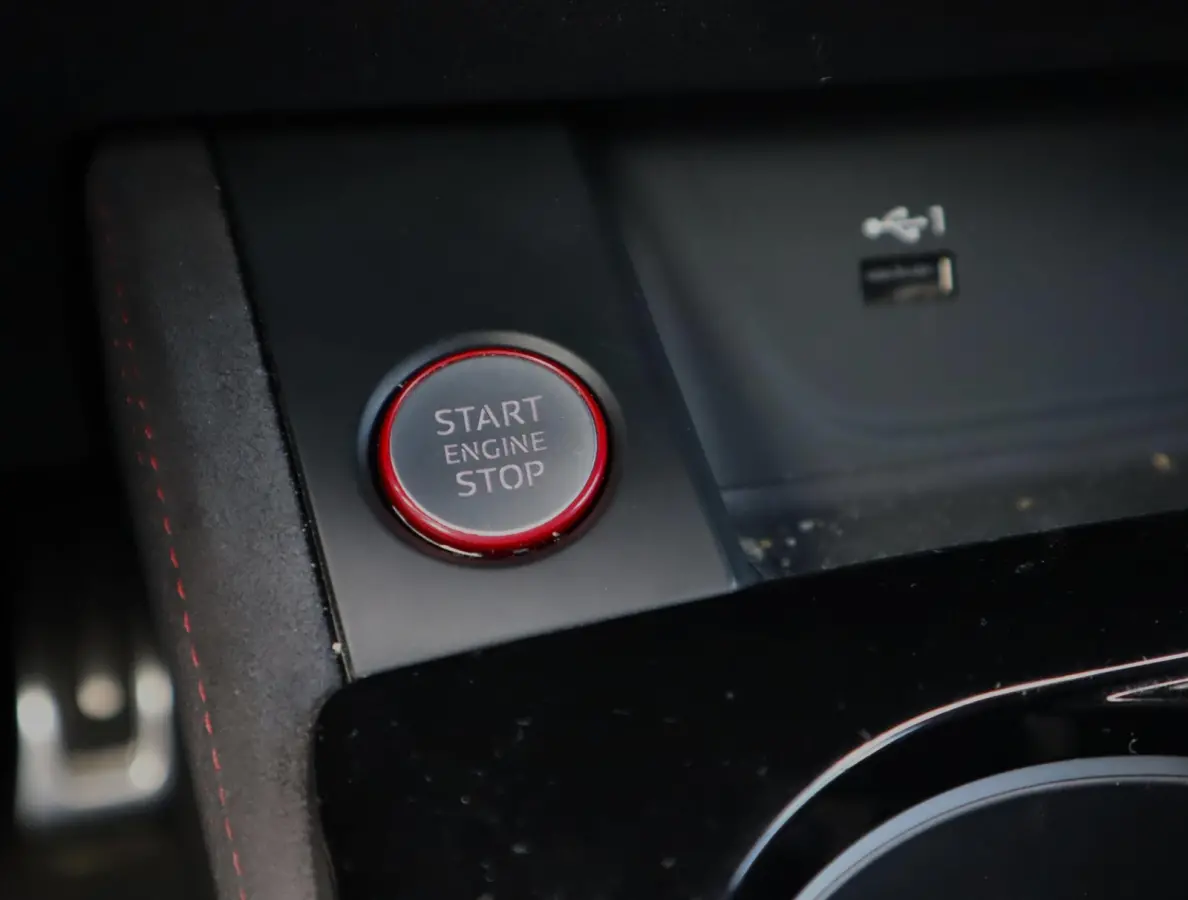 2.9 TFSI RS 4 quattro | Keramisch | RS dynamic | Bang & Olufsen 3D | HUD | ACC