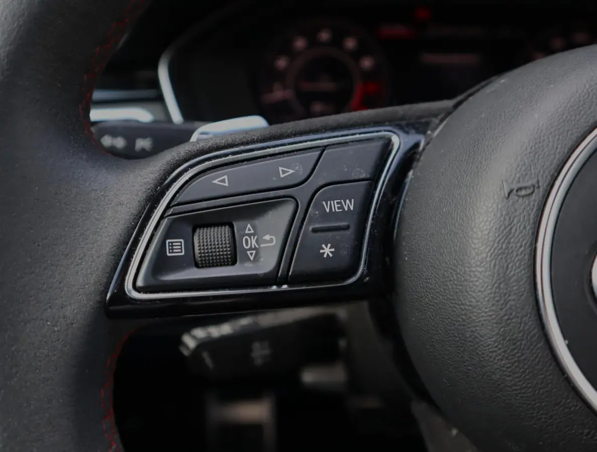 2.9 TFSI RS 4 quattro | Keramisch | RS dynamic | Bang & Olufsen 3D | HUD | ACC
