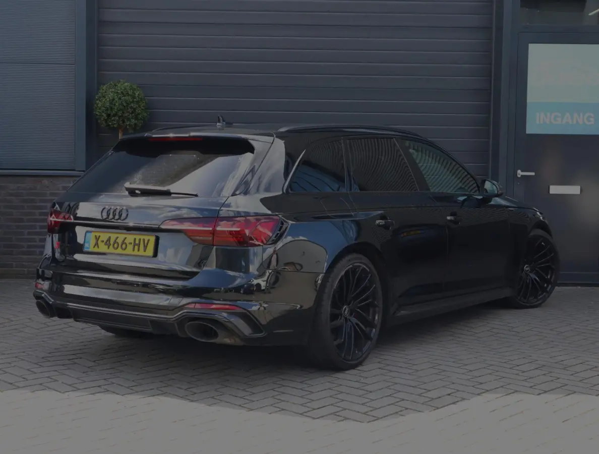 2.9 TFSI RS 4 quattro | Keramisch | RS dynamic | Bang & Olufsen 3D | HUD | ACC