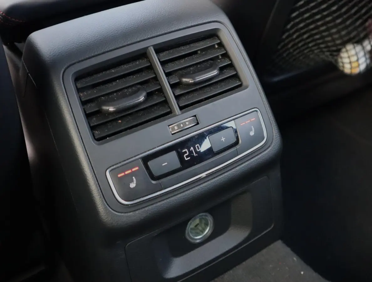 2.9 TFSI RS 4 quattro | Keramisch | RS dynamic | Bang & Olufsen 3D | HUD | ACC