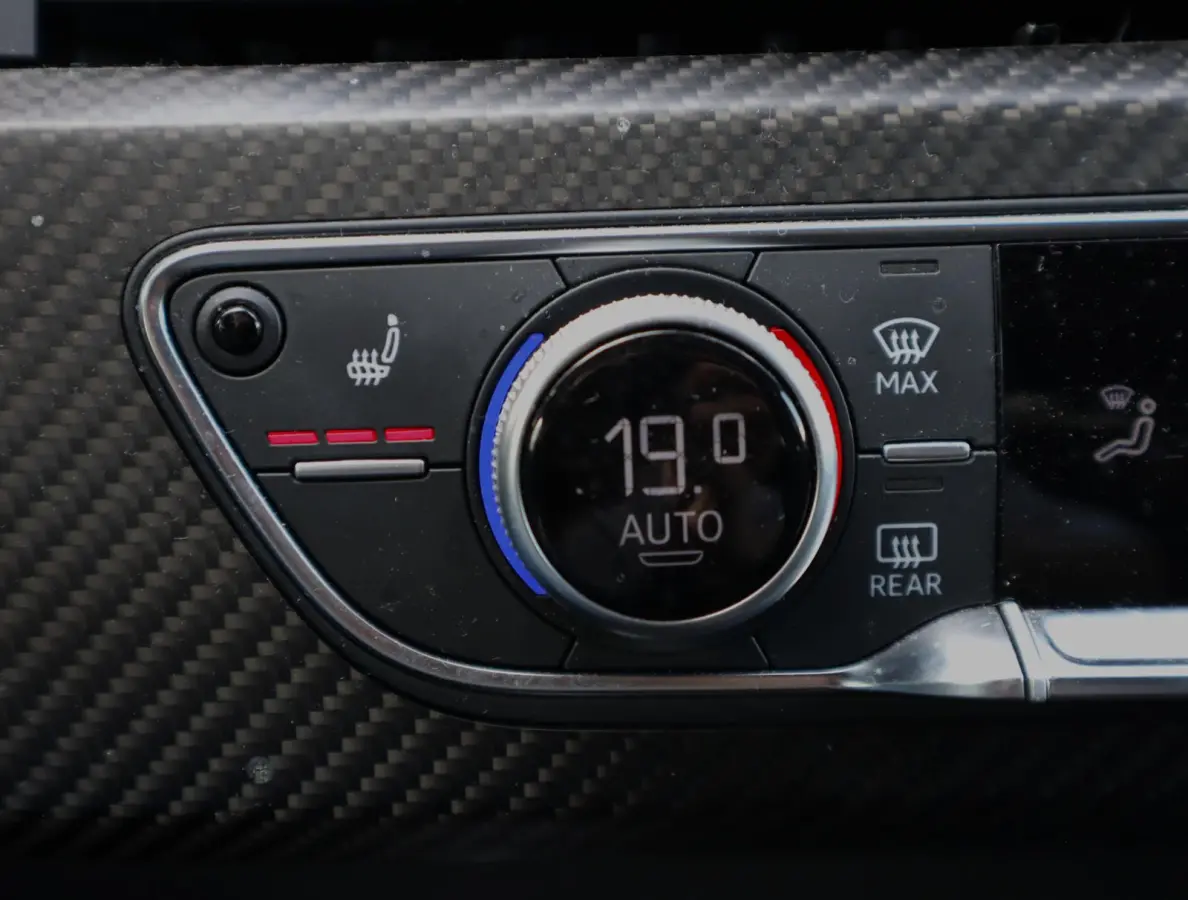 2.9 TFSI RS 4 quattro | Keramisch | RS dynamic | Bang & Olufsen 3D | HUD | ACC