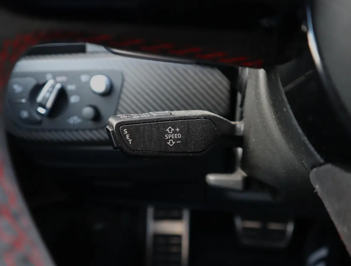 2.9 TFSI RS 4 quattro | Keramisch | RS dynamic | Bang & Olufsen 3D | HUD | ACC