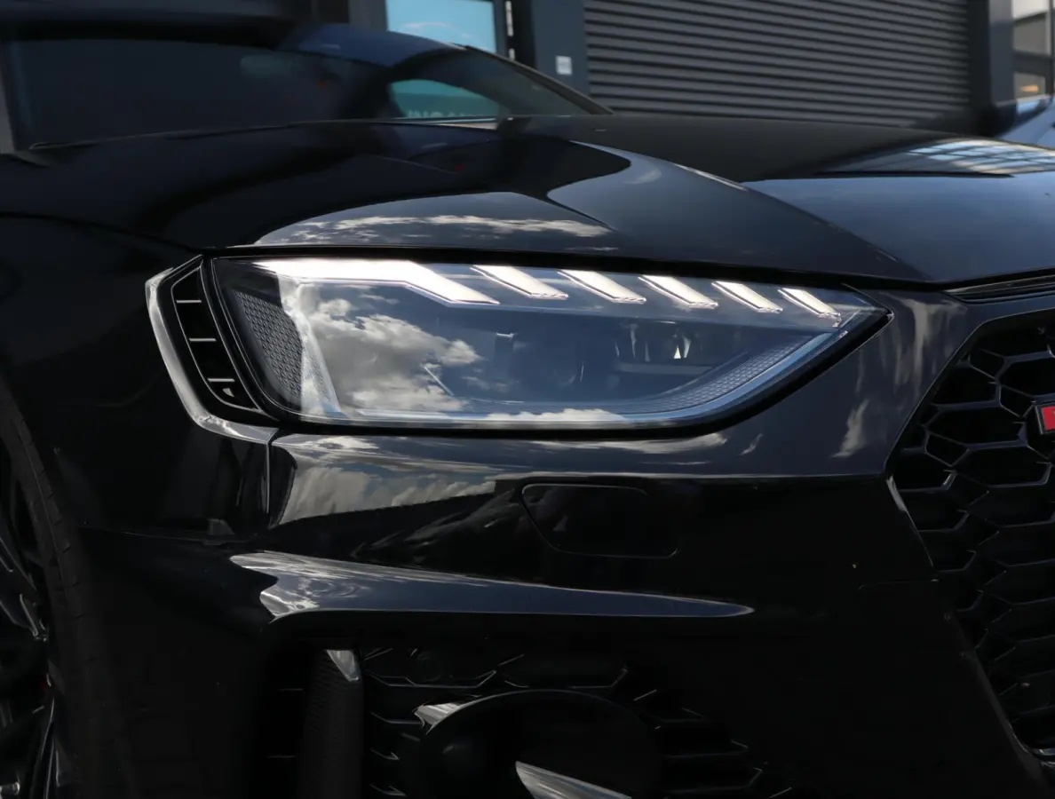 2.9 TFSI RS 4 quattro | Keramisch | RS dynamic | Bang & Olufsen 3D | HUD | ACC